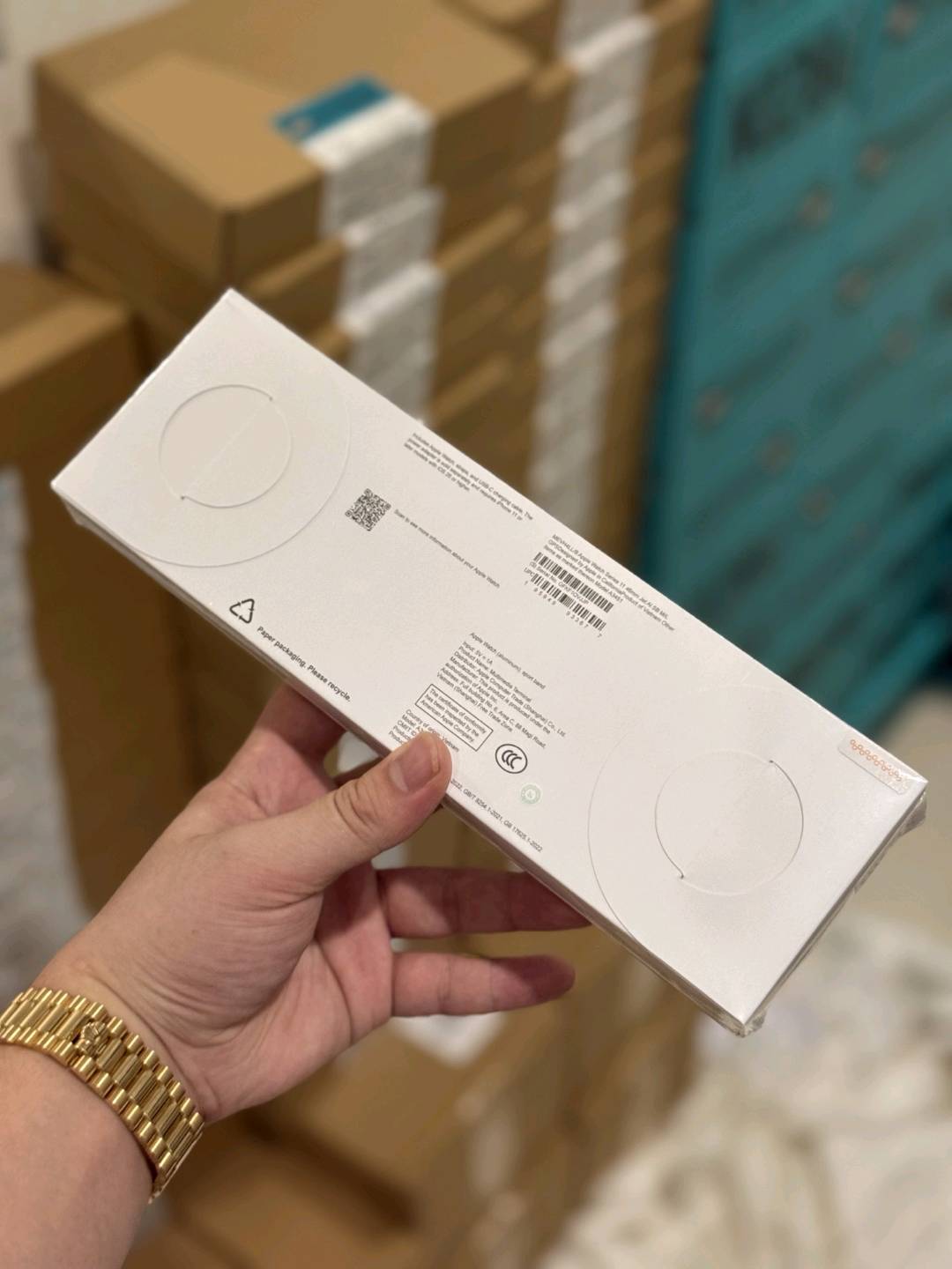 近期热卖款🔥 苹果AirPodsPro3 Apple Watch Ultra3➕11代手表  立即抢购👉#小程序://微购相册/高清看款/bOxe448RIyy7mIq