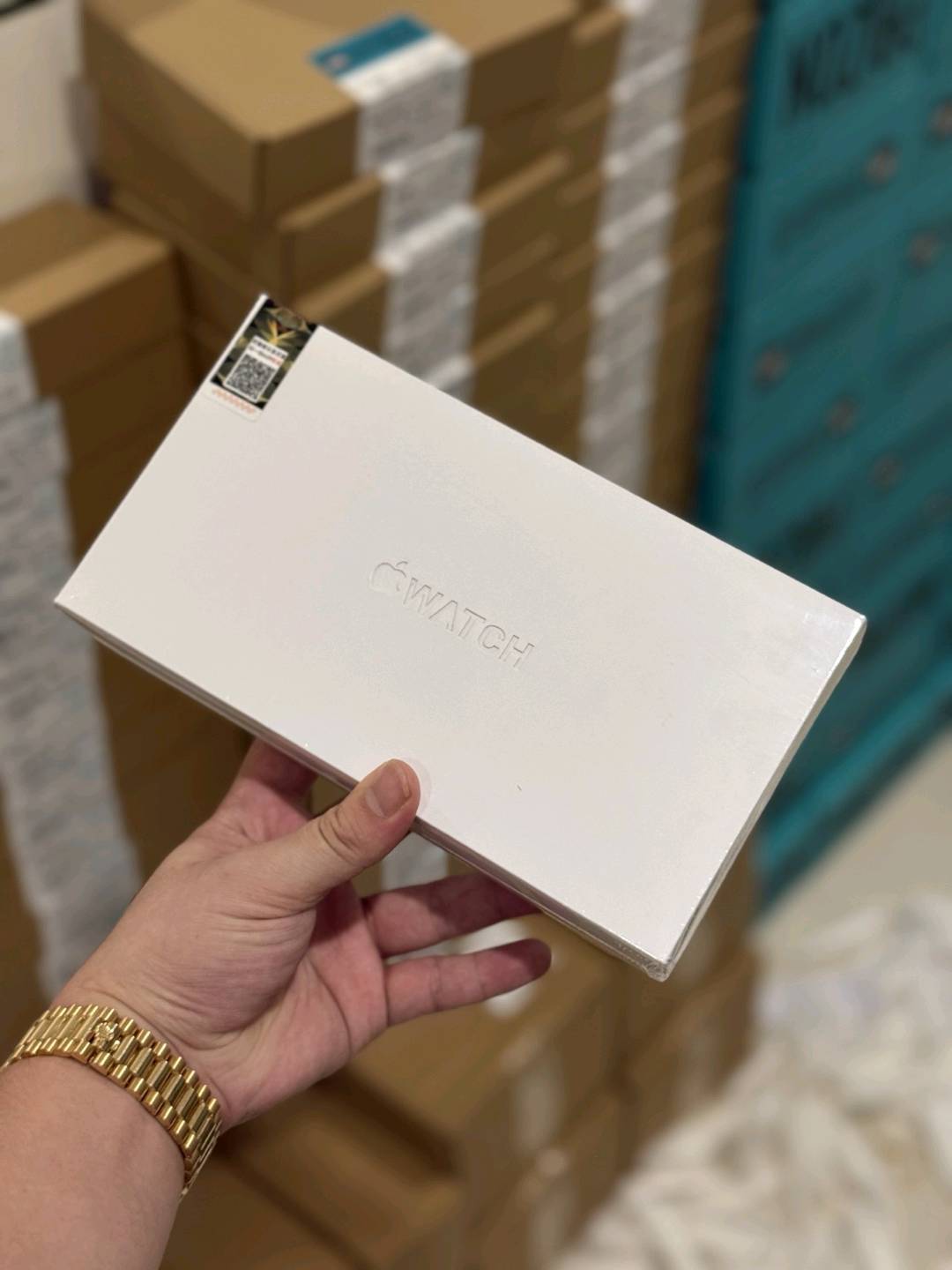 近期热卖款🔥 苹果AirPodsPro3 Apple Watch Ultra3➕11代手表  立即抢购👉#小程序://微购相册/高清看款/bOxe448RIyy7mIq