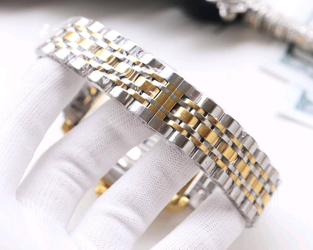 尊享价：450 品牌：百达翡丽-PATEK PHILIPPE🏅🏅 类型：男士腕表🎉🎉 壳套：顶级版316精钢L 表带：316L精钢表带 机芯：全自动进口机械机芯⚙ ️镜面：矿物质防刮镜面玻璃 尺寸：直径42mm厚12mm  🍷精致传承真实效果，品质保证！ ‼️优雅格调瞬