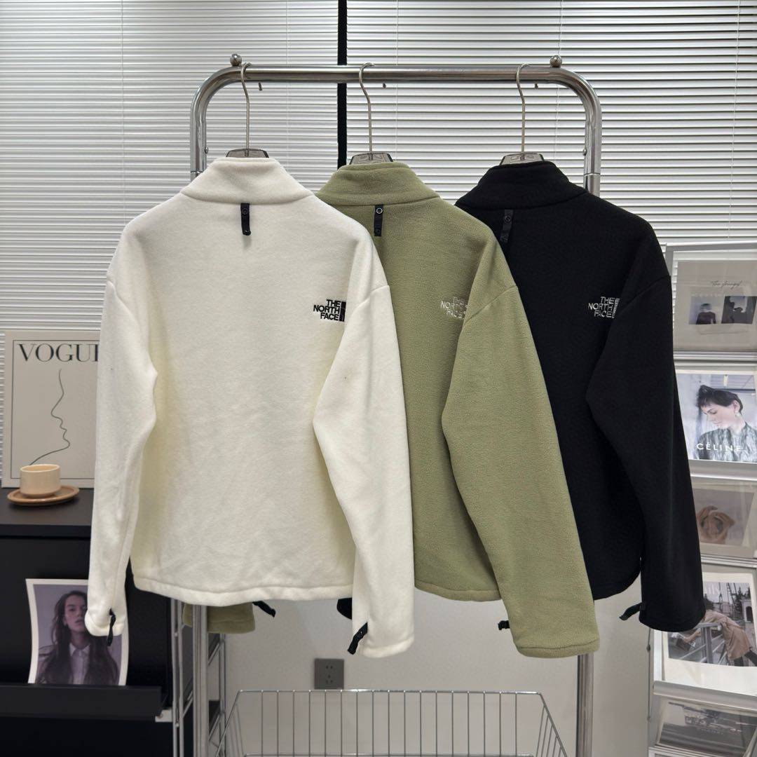 💰230 两件套（超级版本1990冲锋衣三合一内附两排拉链加内衬摇粒绒双面绒醉保暖可单穿可cp结合起来外套情侣男女同款男士经典连帽冬季潮流时尚外套男神女神小红书ins力荐） TheNorthFace北面1990Mountain Jacket 户外防水滑雪服两件套纯正版本！今年的滑