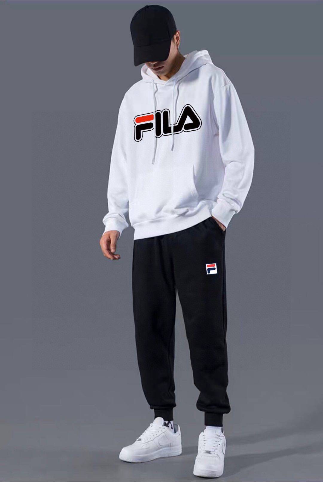 不加绒💰180加绒💰195 FILA/斐乐第一波最强基础圆领长袖卫衣+长裤休闲运动套装！秋冬最佳情侣装备！ 经典标志logo与各种元素碰撞出不一样的视觉效果！赋予经典品牌有趣的灵魂！在日常搭配中切合度极高，整体风格标识度显著，高品质的棉质以及布面处理，保暖亲肤透气，基础且足够品味