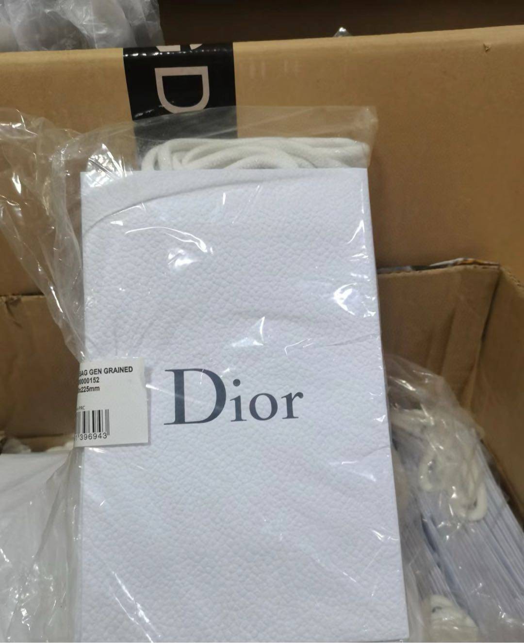 所有产品均可配手提袋海免标溯源码