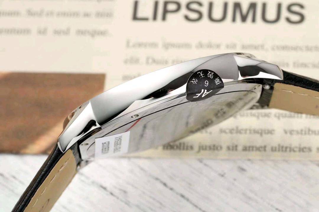 AF卡地亚伦敦男表系列