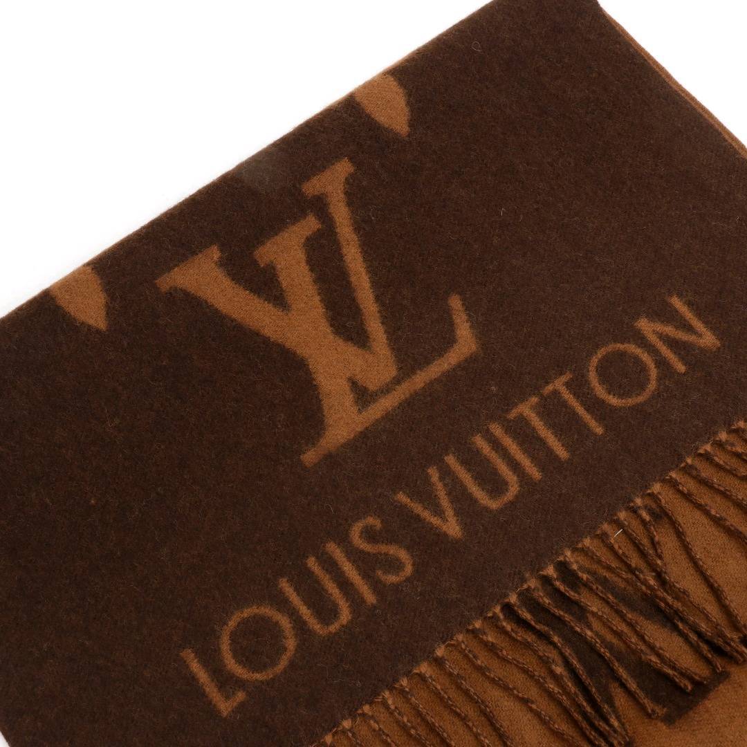 Louis Vuitton LV 满印羊绒流苏围巾 羊绒羊毛材质，1：1针织满印图案，标配全套包装 Size：45cm*190cm（含须） LV围巾