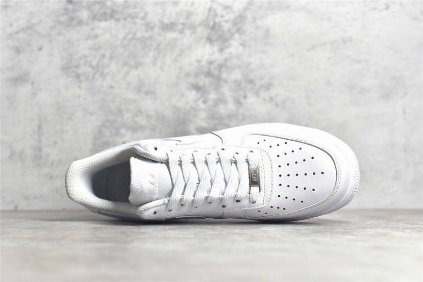 真标💰70 90 公司级💰130 纯原💰180 顶级💰220 🎉（最新原鞋开模）💯 质保30天💯 1️⃣原鞋开模，超正版型 2️⃣全鞋面头层皮材质，无任何二层拼接 3️⃣最新数码冲孔、针车线条均匀完美 4️⃣鞋垫正版刷胶、钢印、A级胶水 5️⃣保证全掌气垫，采用蓝底高品质气垫 6️⃣完美削皮、1:1全鞋