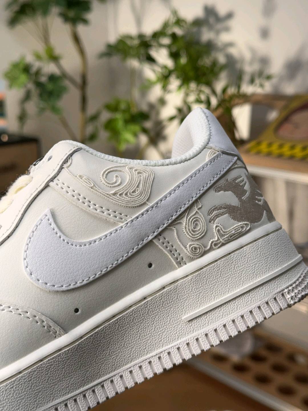 【龙洋专供】 【出厂价】💰149 Nike Air Force 1 '07  空军 马年限定CNY新年款脱缰系列 经典舒适 透气 低帮 板鞋 白色 尺码：36-45