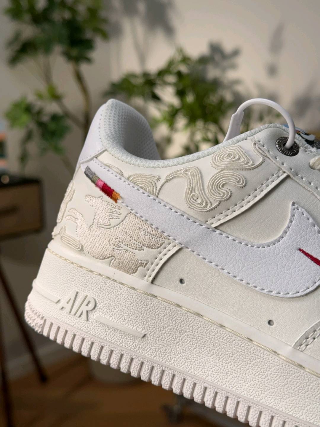 【龙洋专供】 【出厂价】💰149 Nike Air Force 1 '07  空军 马年限定CNY新年款脱缰系列 经典舒适 透气 低帮 板鞋 白色 尺码：36-45